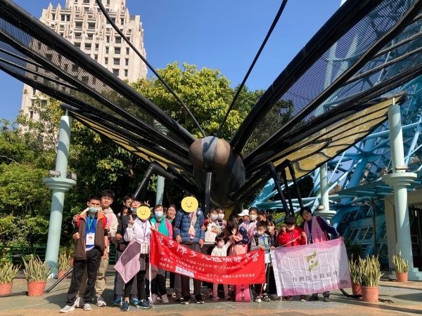 113年中部暑期營參觀科博管植物園